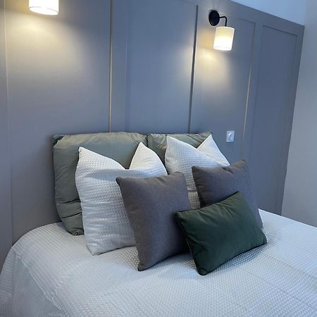 Duplex Raffine, Elegant & Climatise - La Mezz Leilighet Nîmes Eksteriør bilde