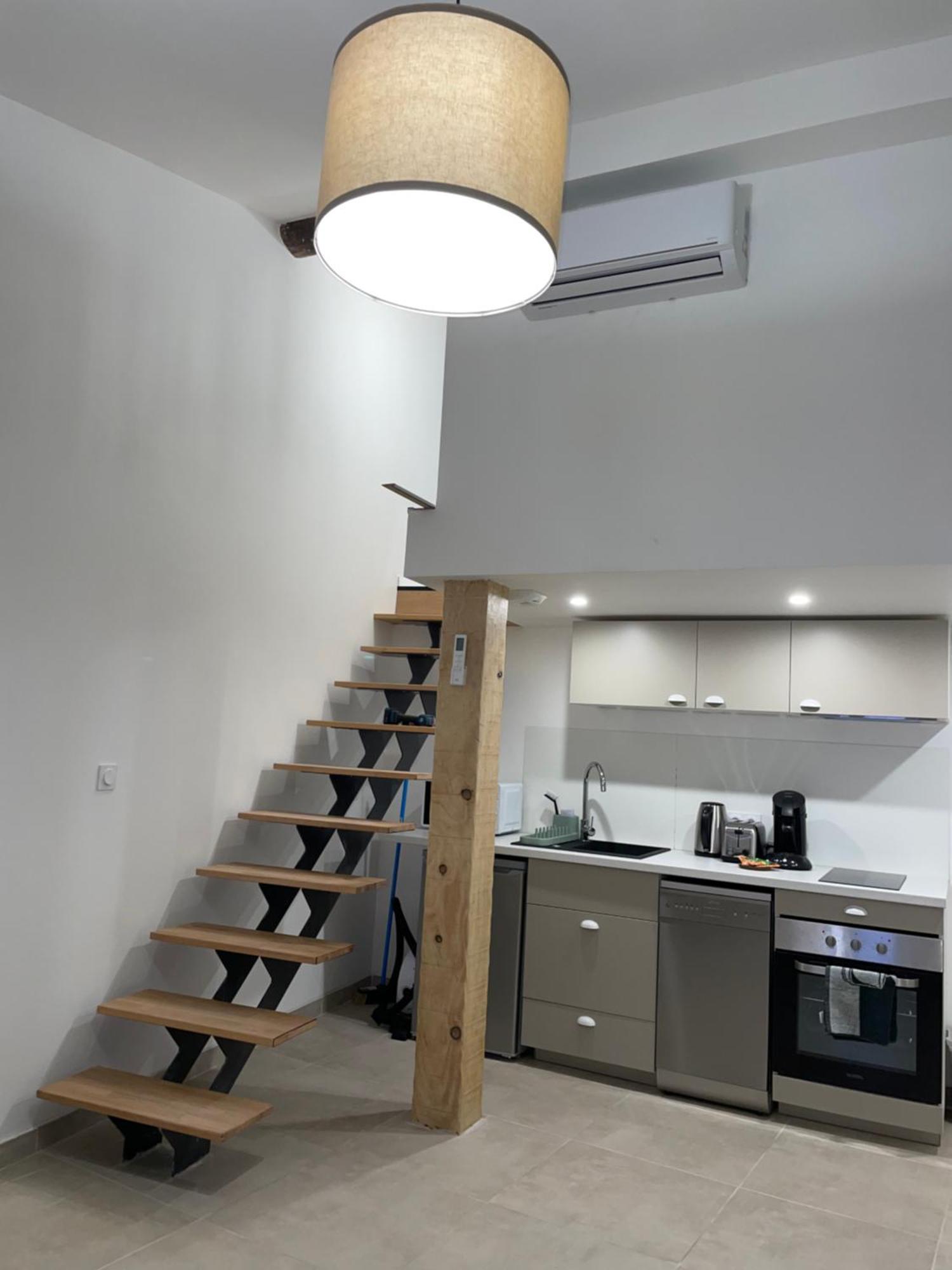 Duplex Raffine, Elegant & Climatise - La Mezz Leilighet Nîmes Eksteriør bilde